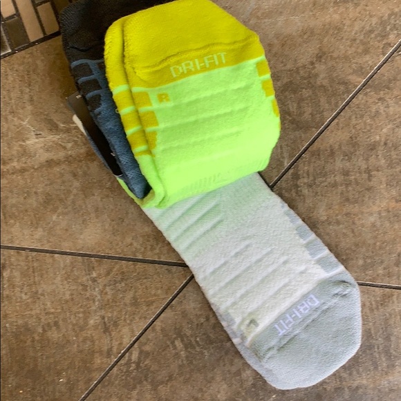 NIKE EVERYDAY MAX CUSHIONED LOW 3 pairs socks set - Picture 7 of 16